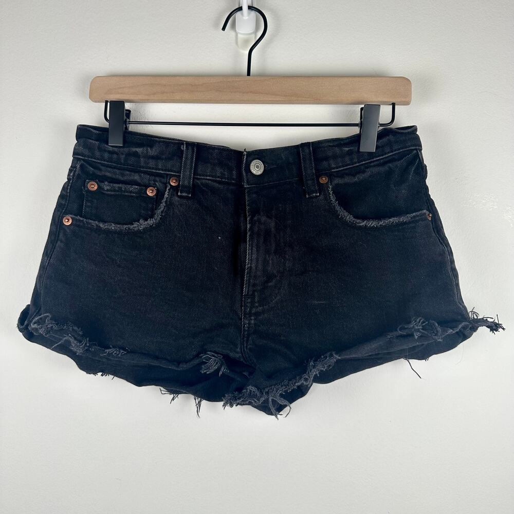 Abercrombie & Fitch Womens Mom Mid Rise Frayed Black Wash Denim Shorts 27, 4